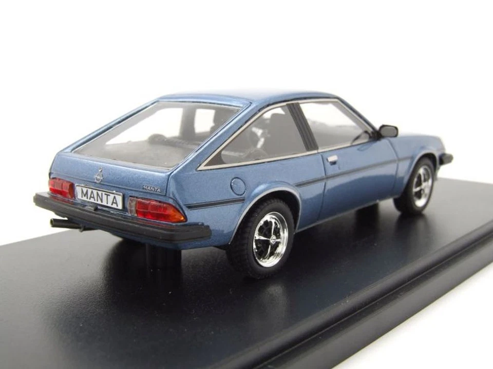 Opel Manta B CC 1980 Blu Metallizzato Modellino 1:43 Neo Scale Models - Immagine 2 di 4