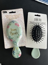 Team Bride Wedding Bridal Hair Brush-Green