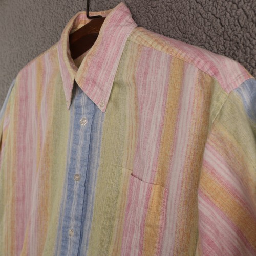VTG Clearwater Outfitters Mens Large Rainbow Short Sleeve Button Down Polo Linen