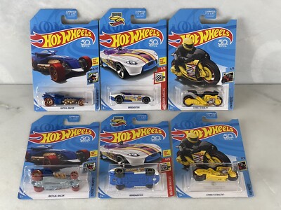 Lot of 6 Treasure Hunts Three different items 