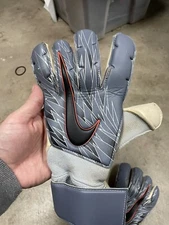 Nike Vapor Grip 3 Metallic Blue / Armory GK Goalkeeper Gloves Men’s Size 8.5