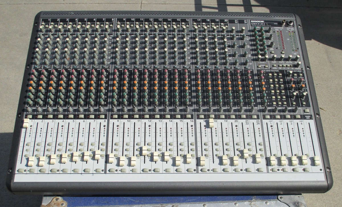 希少 MACKIE アナログミキサー ONYX24.4 マッキー おすすめ】MACKIE/Onyx24[配信向け][音楽制作][DTM][バンド