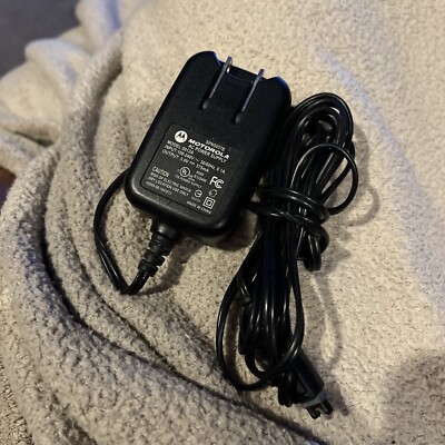 Motorola SPN5037B Model 5012A AC Power Adapter Wall Charger for Cellphone
