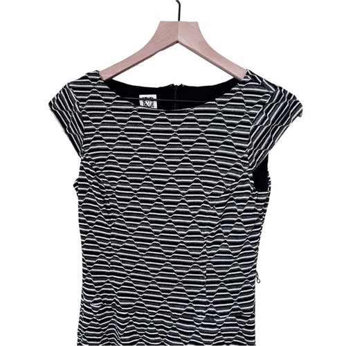 Anne Klein Black, White, Gray Short Cap Sleeve Striped Dress Size 6 - Picture 3 of 5