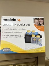 Medela Breast Milk Cooler Set with Bottles  Lids, Cooler and Ice Pack
