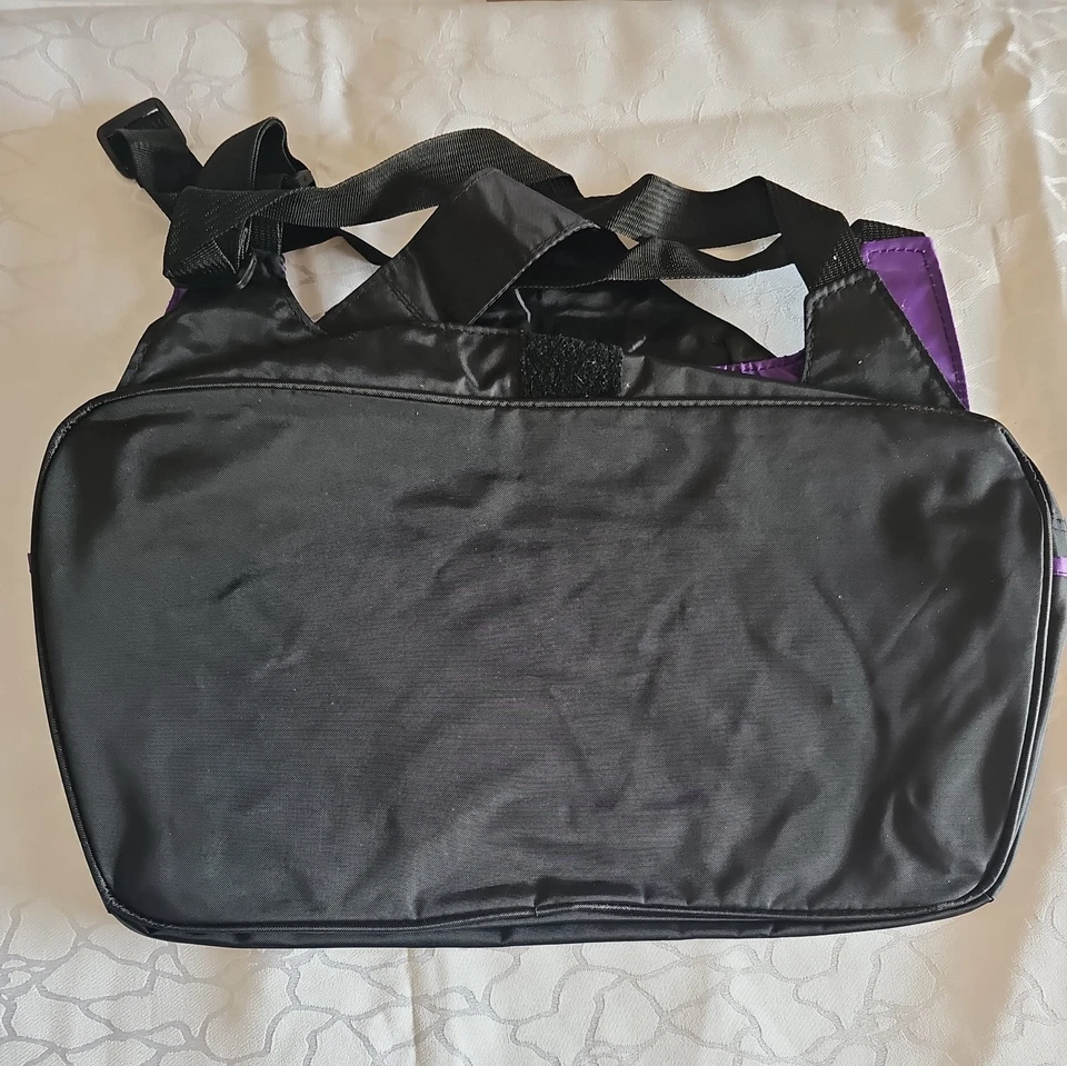 瑜伽包带垫架,2 条肩带,2 个口袋,全新无标签,16"x9"x5" — 第 2/2 张图片