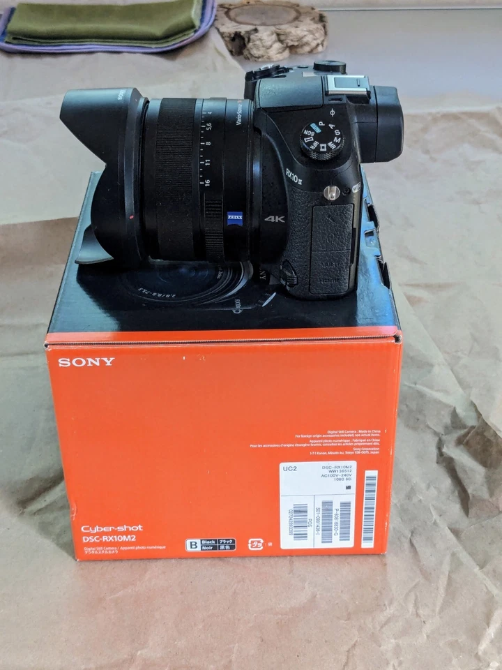 Sony Cyber-shot DSC-RX10 II 20.2MP DSC-RX10M2 Digital Camera - Black - Image 4 of 4