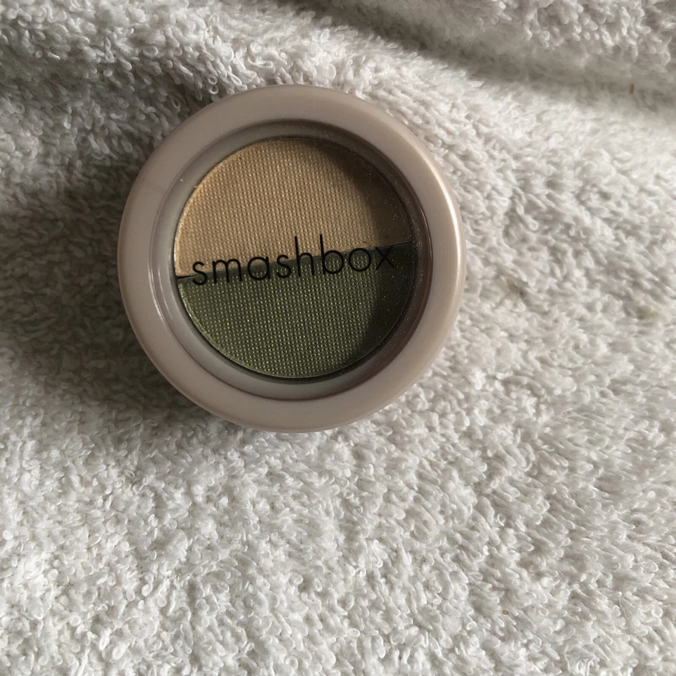 SMASHBOX… RARE HARD TO FIND EYESHADOW DUO… DELIGHTFUL… 1.25g… NWOB. - Image 2 of 4