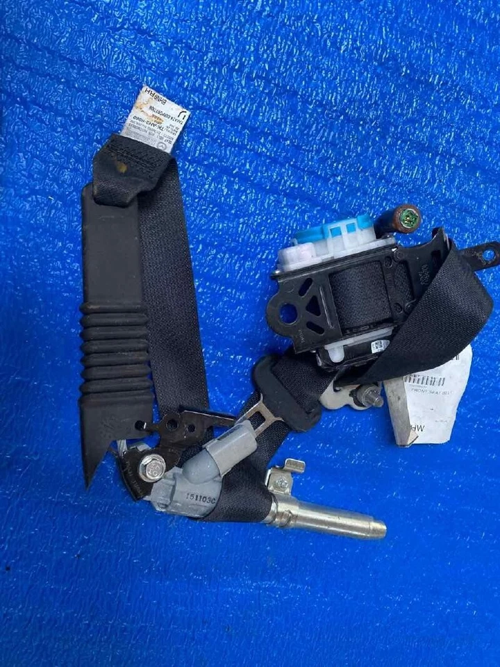 2014-2018 Mazda 3 Right Front Passenger Seat Belt Retractor Assembly OEM Black. - Image 2 of 2