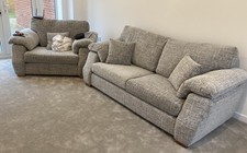 SCS Whisper 3 Seater + Matching “Love Chair” Sofa In Grey Good Condition