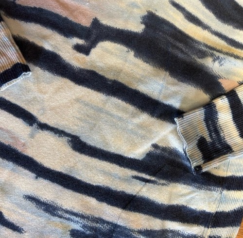 Charlie B Blue Pink Abstract Striped Tunic Sweater XL - Picture 3 of 4