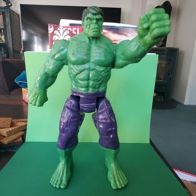 Hulk, Marvel Hasbro 2017, Hulk Figur ca. 30 cm, bewegliche Arme/Beine und Kopf