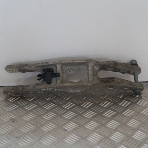 Mercedes-Benz E-Klasse W213 Hinterer linker Querlenker A2053300 3.0 Diesel