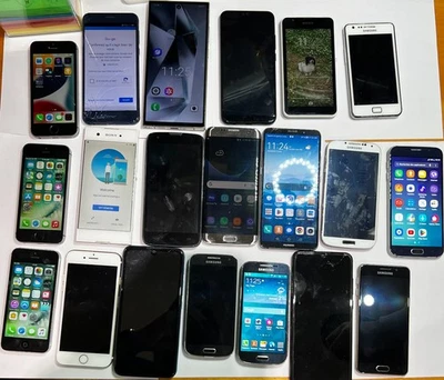 Lots de 20 téléphone - Photo 1/3