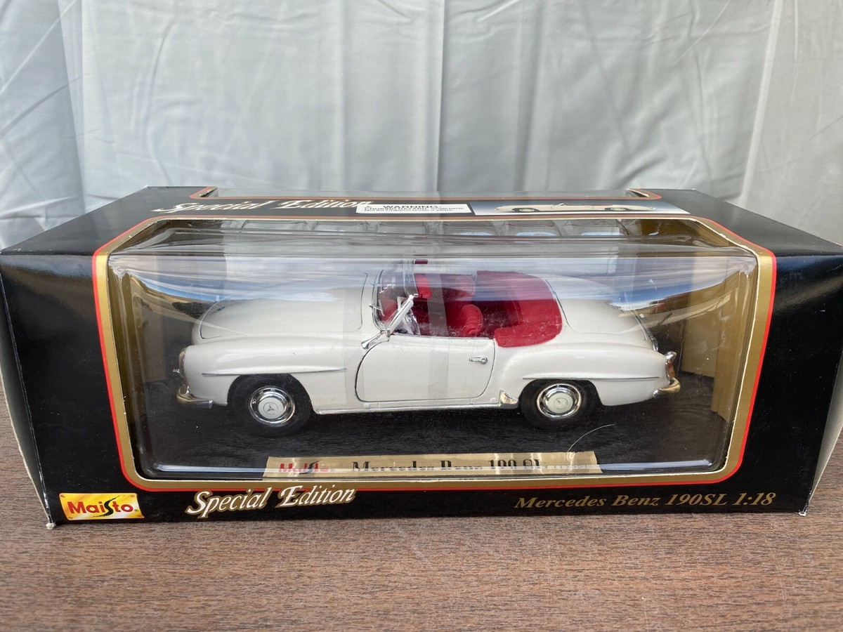マイスト　Maisto 1955 Mercedes-Benz 190SLミニカー 1/18 MAISTO 1955 MERCEDES-BENZ 190SL WHITE WITH RED INTERIOR