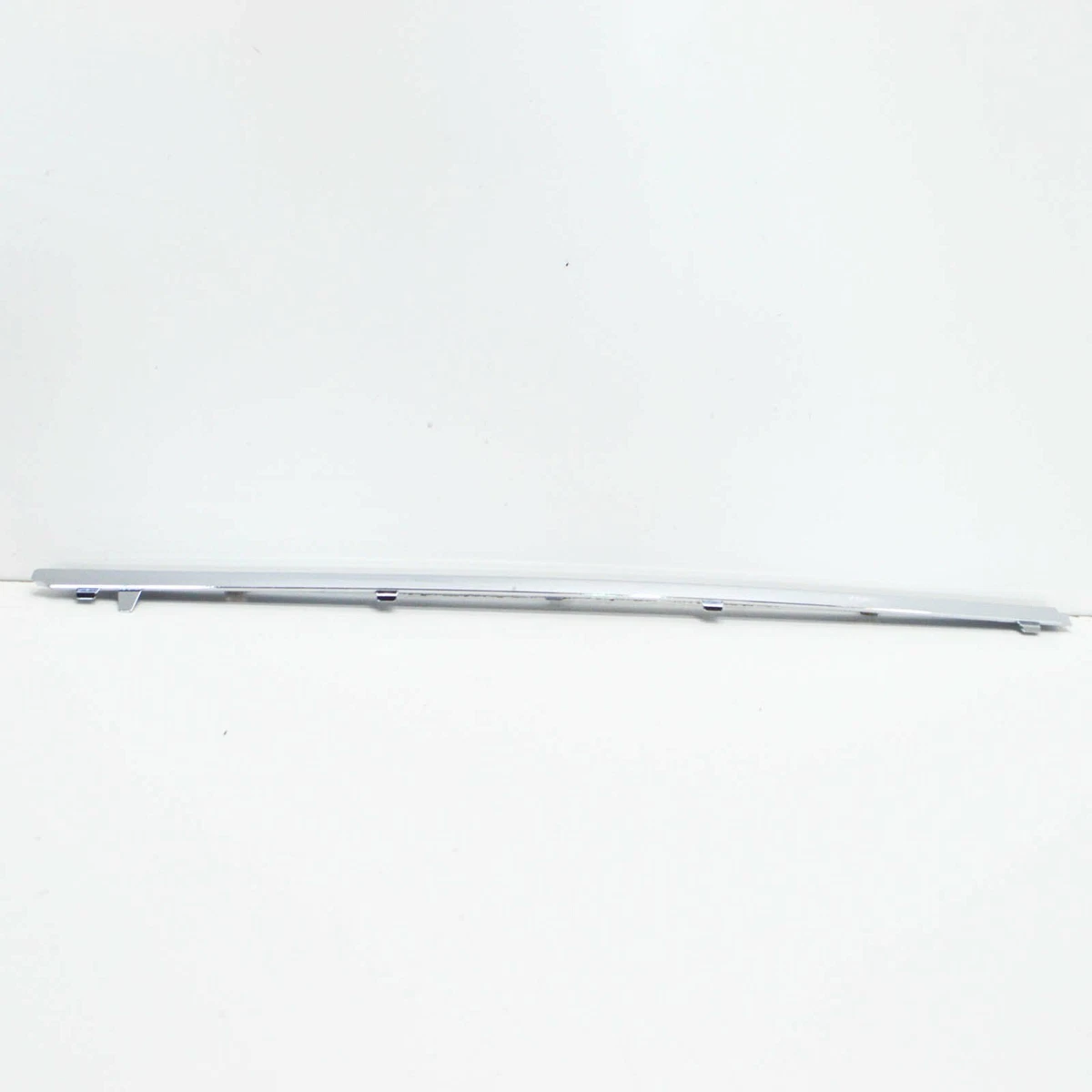 NEW MERCEDES-BENZ C-CLASS W205 REAR LEFT DOOR MOLDING A2056906302 