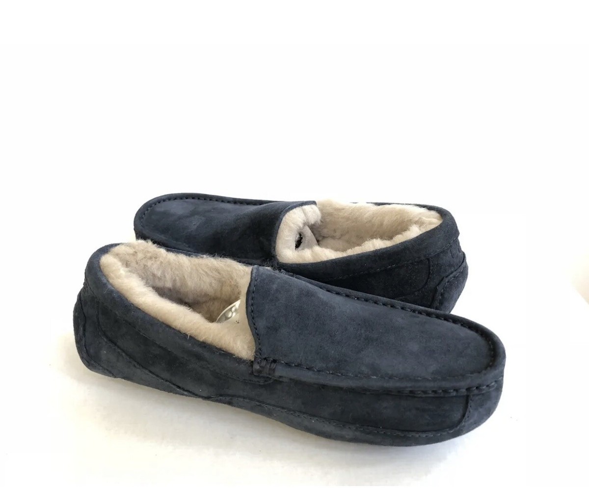 UGG ASCOT NEW NAVY SUEDE SHEARLING LINED MOCCASIN SHOE US 8 