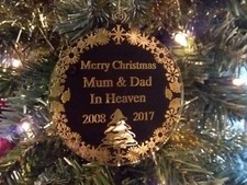 CHRISTMAS TREE DECORATIONS, MUM AND DAD IN HEAVEN PERSONALISED GOLD ACRYLIC