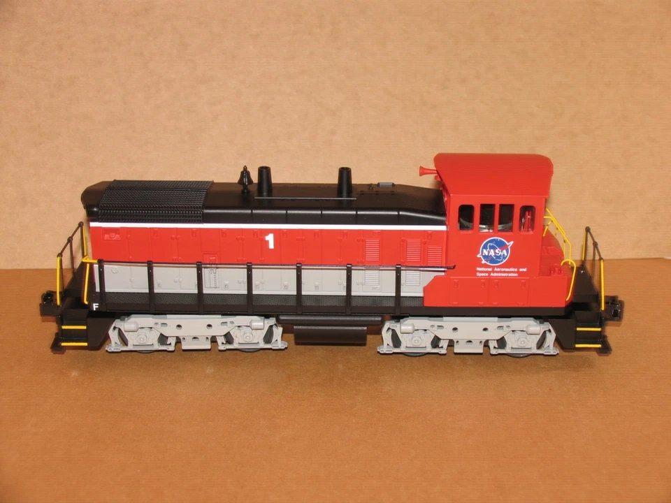 MTH Rail King NASA SW-1500 Switcher Locomotive #1 D.O.A. READ 30-2188-1 - Image 4 of 4