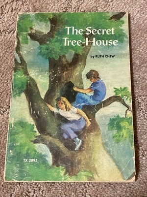 The Secret Tree-House by Ruth Chew Softcover Childrens Book Magic Witches