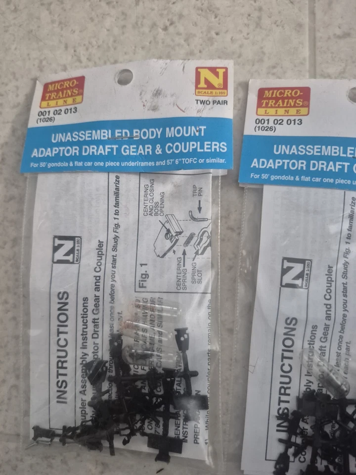Lot of 2 N Scale MICRO TRAINS 001 02 013 (1026) Body Mount Adp Draft &Cplers - Image 3 of 4