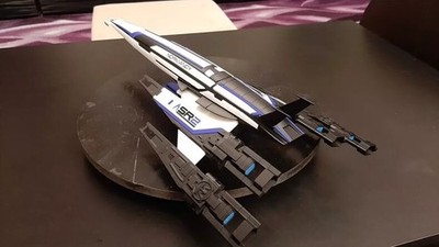 Mass Effect SSV Normandy SR2 Spaceship Painted Model 3D Printed Model