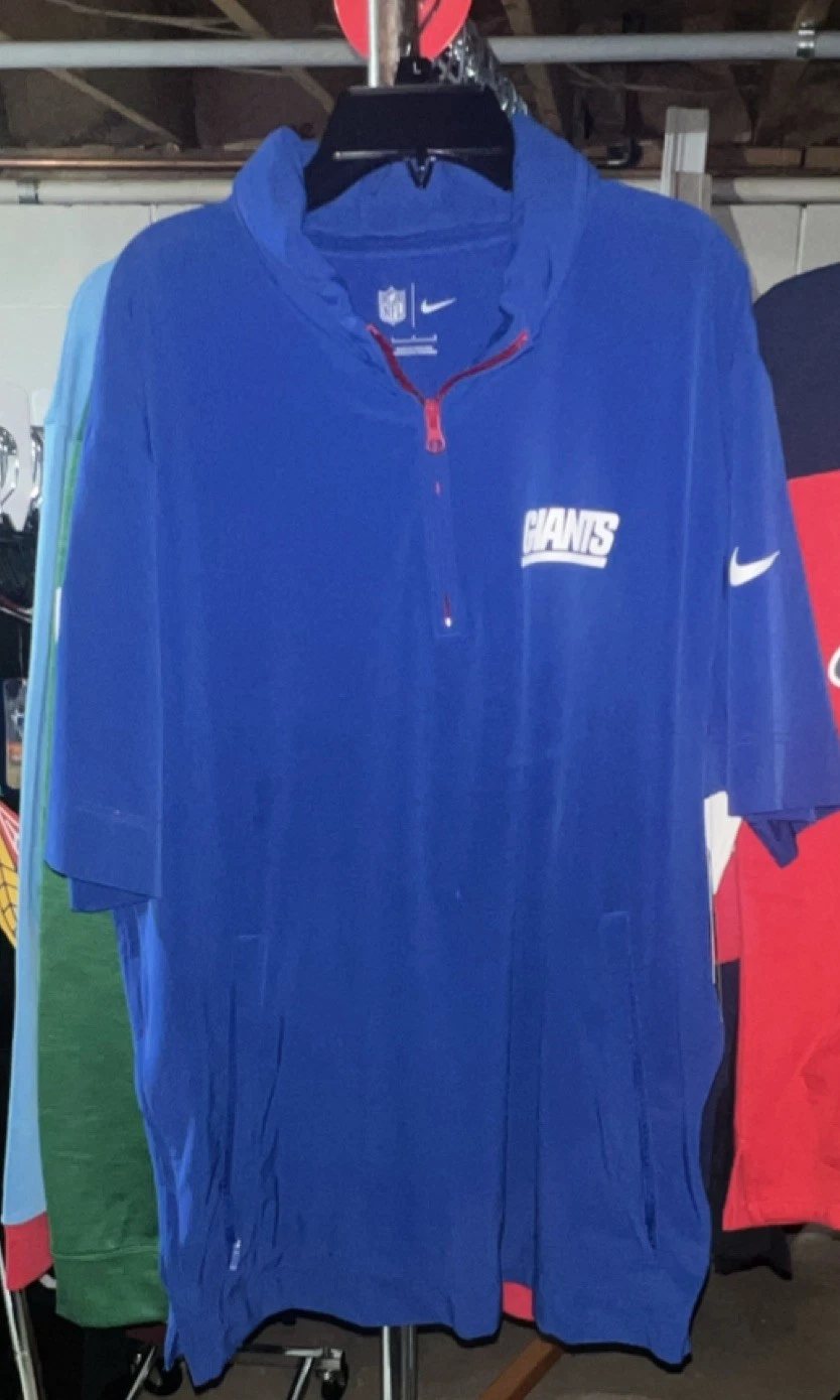 Officially Licensed Nike Dri-Fit NFL New York Giants Short Sleeve Windbreaker L