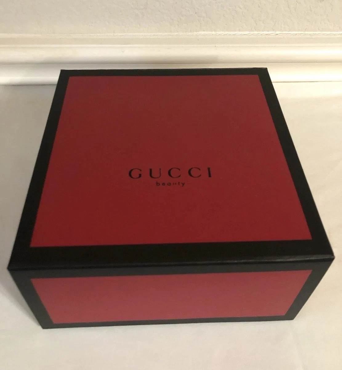 GUCCI バーガンディ ギフトボックス 大 GUCCI バーガンディ ギフト
