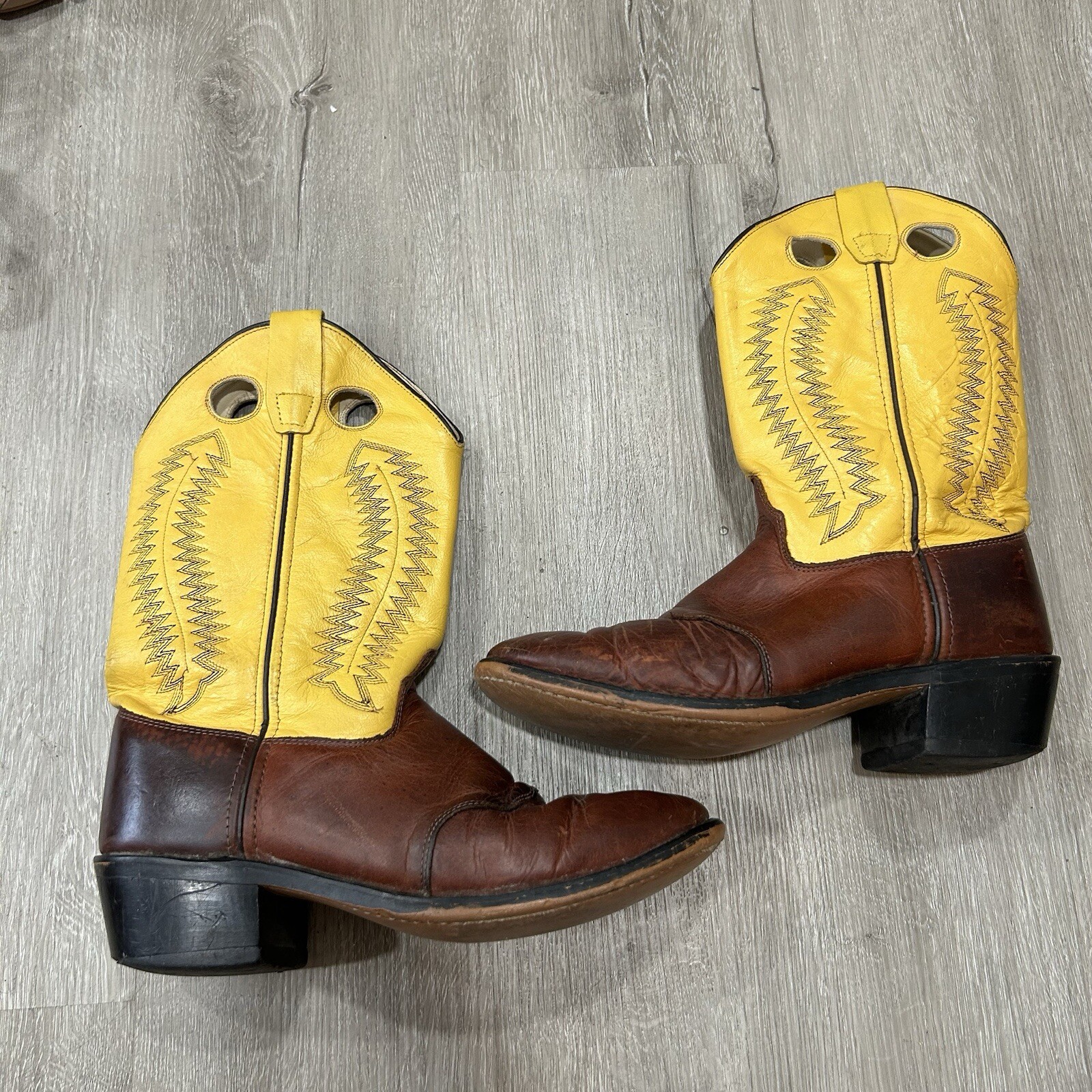 Old West Yellow Brown Leather Western Rancher Cowboy Boots Men’s Size 5.5