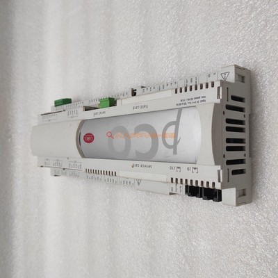 1PCS Gebraucht CAREL PCO3000AM0 Programmierbare Controller