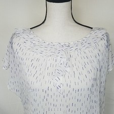  NEW BANANA REPUBLIC Sheer White  Blue Top, size Medium