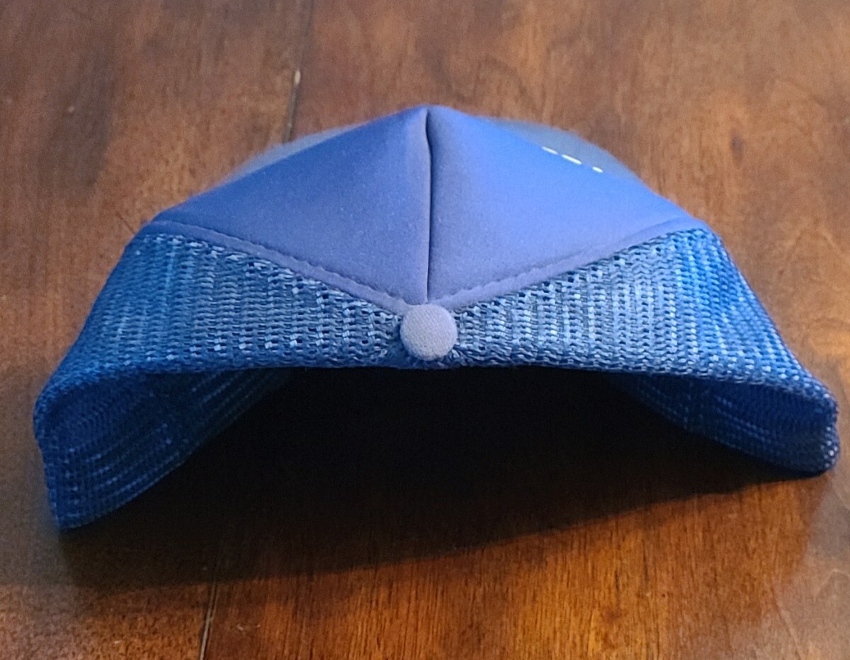 Picture 4 of 6
