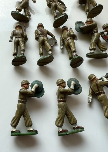 Vintage Starlux Army Band & Soldiers - French Plastic Toy Figures - Picture 10 of 10