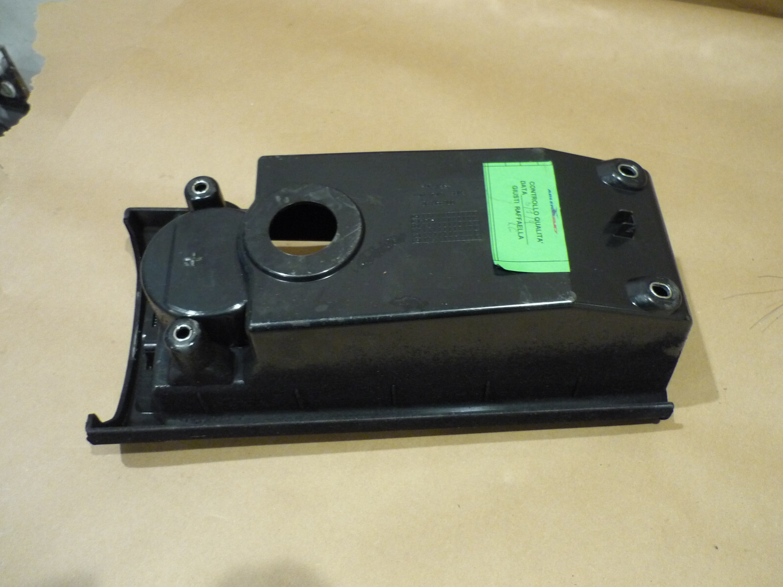 Ferrari California - Front Center Console Tray / Insert -P/N 81077500