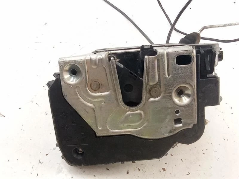 Mercedes-Benz SLK280 2006 2007 2008 actuador de cerradura de puerta del pasajero delantero derecho OEM Foto 3 de 4