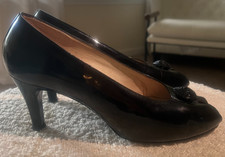 Vintage 80s does 40s Peep Toe Black Patent Heels Rosettes Rockabilly Goth