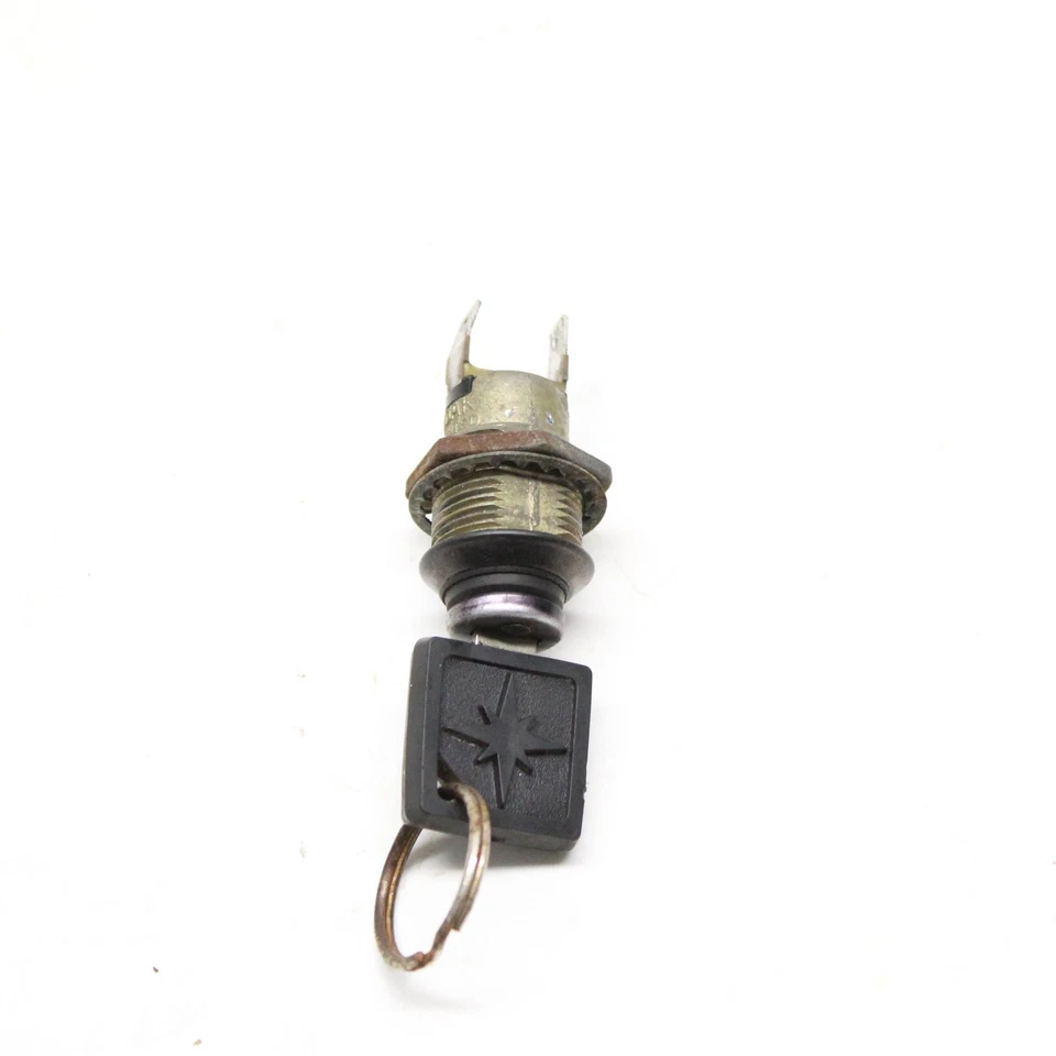 1994 polaris xlt 600 Oem Ignition Key Switch 2200357 2410009 - Image 4 of 4