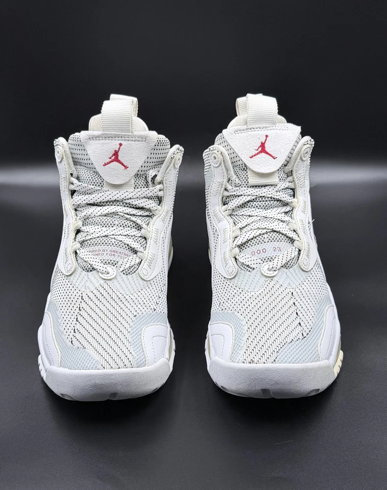 Talla 11 - Air Jordan Aerospace 720 JCRD Blanco Foto 3 de 4