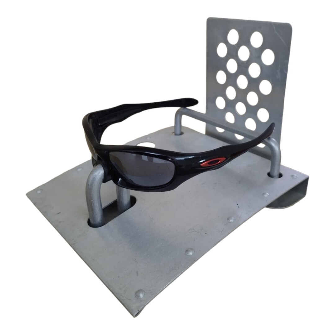 oakley monster dog ducati