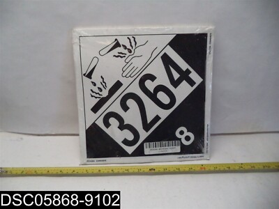 QTY=25: ZEZ43264 LabelMaster Corrosive Placard
