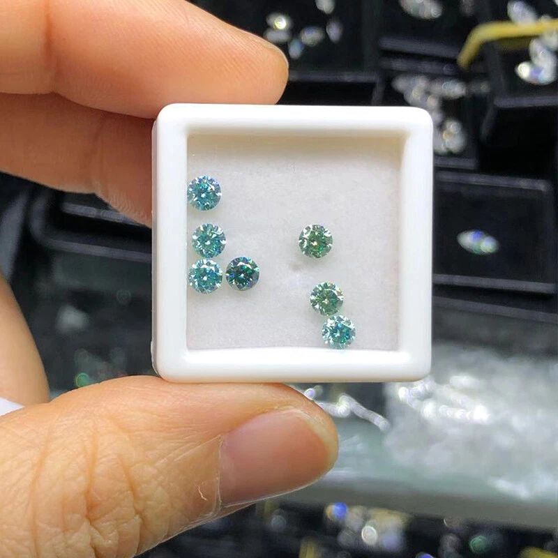 Aqua Blue Natural Color Round Cut Moissanite VVS1 GRA Certificate Loose Gemstone - Image 3 of 4