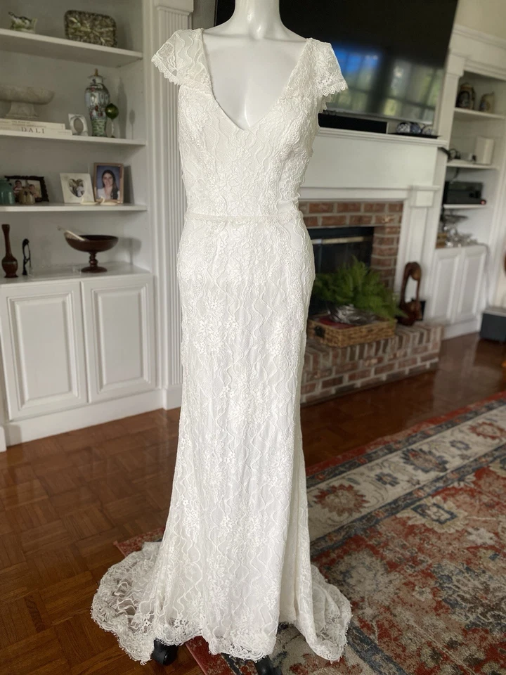 Galina Soft White Lace V Neck Cold Shoulder Sheath Bridal Wedding Gown 6 Fits 2 - Image 3 of 4