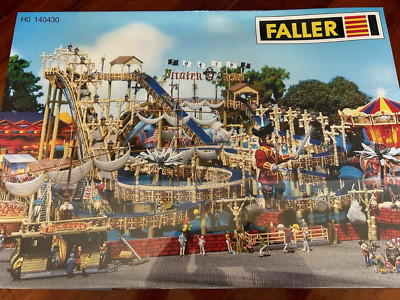 PIRATES ISLAND WATER FLUME RIDE OPERATING DELUXE 951 pieces FALLER - NEW RARE