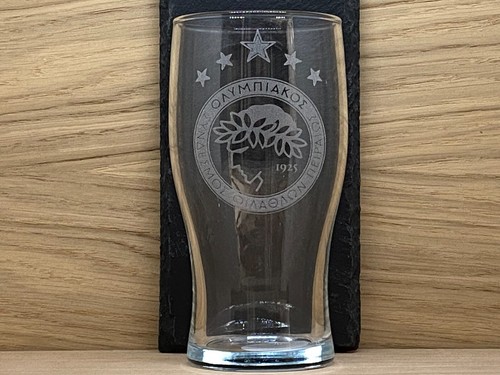 Personalised Pint Glass Any Football Team Design Engraved, Gift Boxed - Picture 7 of 22