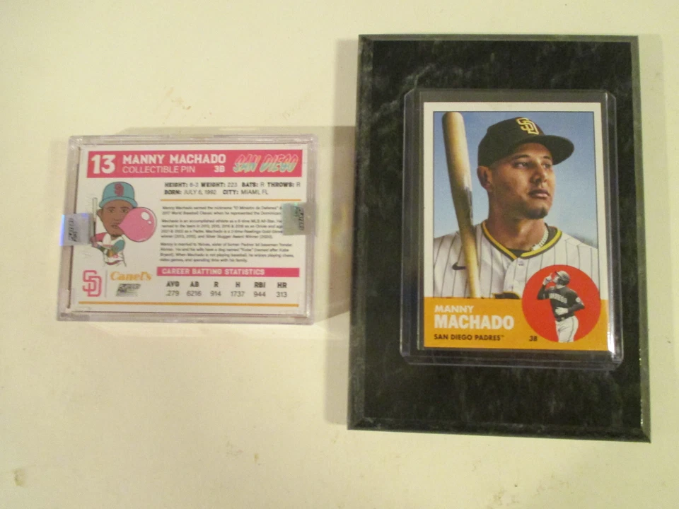 PIN COLECCIONABLE MANNY MACHADO SGA 8/20/24 PLUS MANNY 4 X 6 PLACA DE MÁRMOL NEGRO Foto 2 de 3