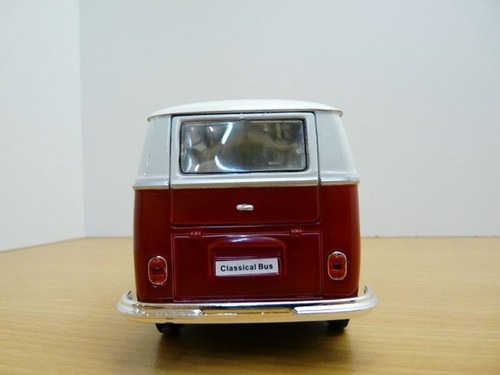 VW COMBI T1 rouge et blanc 1/24 - Imagen 5 de 5