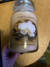 Image of Yankee Candle Vanilla Sandalwood Large Jar Retired 623g VHTF Rare US fragrance