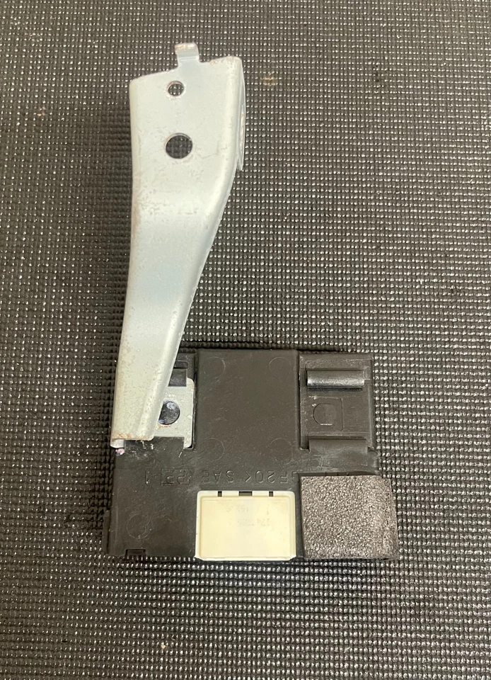 2012 2013 2014 2015 2016 TOYOTA PRIUS V КОМПЬЮТЕРНЫЙ ИММОБИЛАЙЗЕР 89784-47020 OEM - Изображение 2 из 4