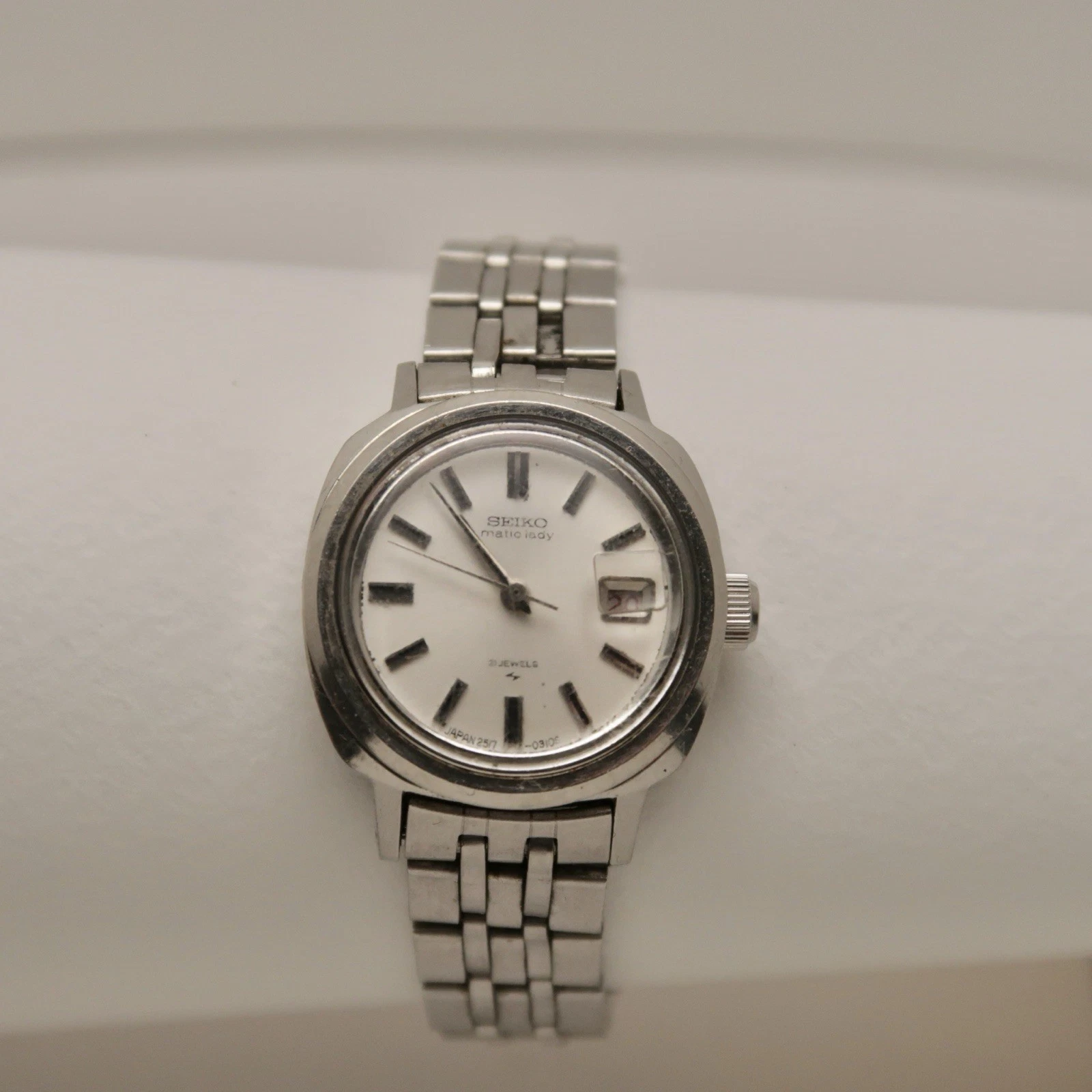 SEIKO 2517-3201 Silver Tone 21J Manual Wind Analog Vintage Watch W173 *WORKING