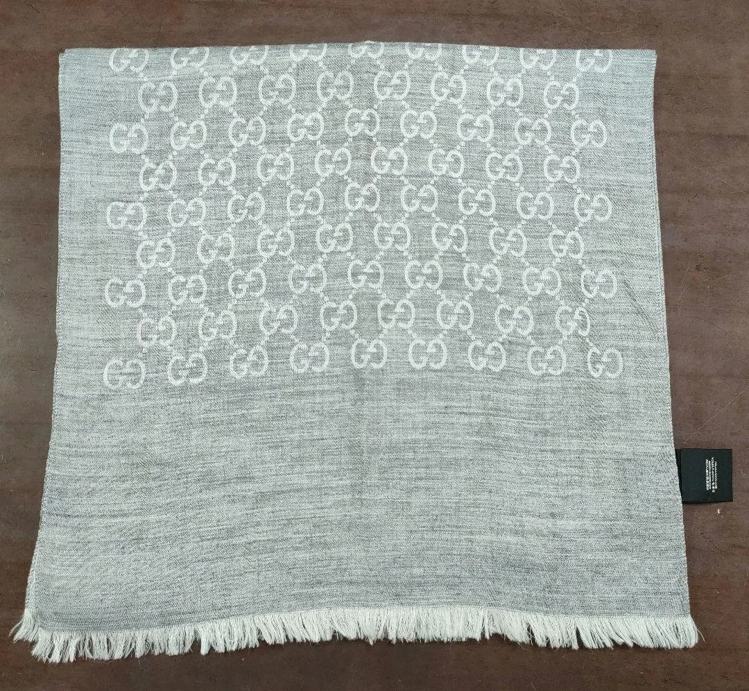 Foulard en soie Gucci